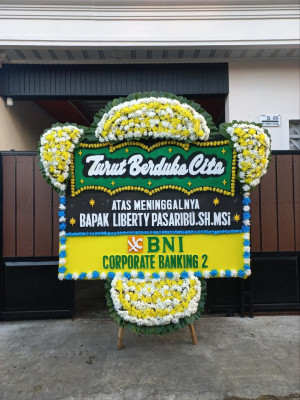 Papan Bunga Duka di Pekayonjaya